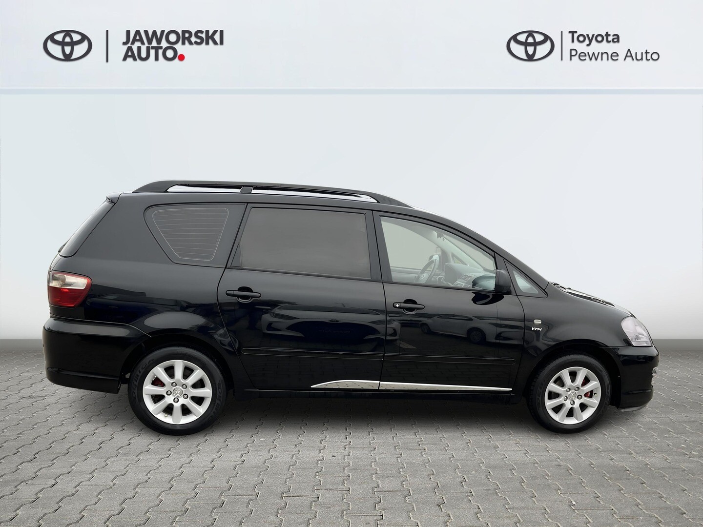 Toyota Avensis Verso