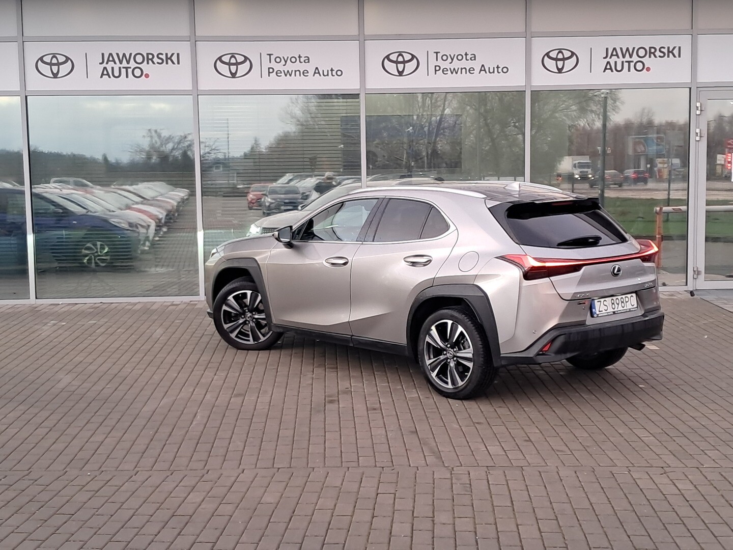 Lexus UX